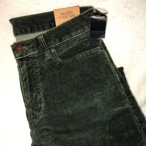 Men’s Hollister Corduroy Jeans !!NWT!!
